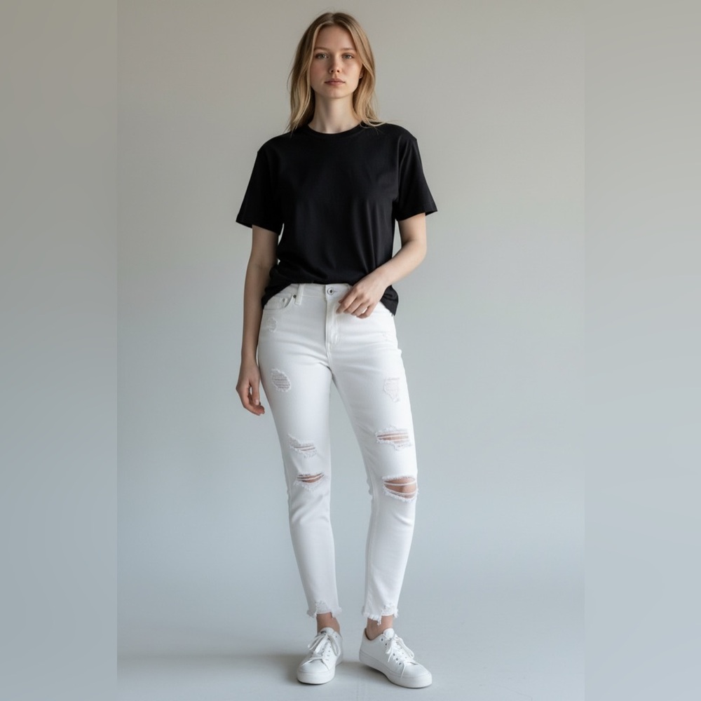 Express White Distressed Skinny Jeans